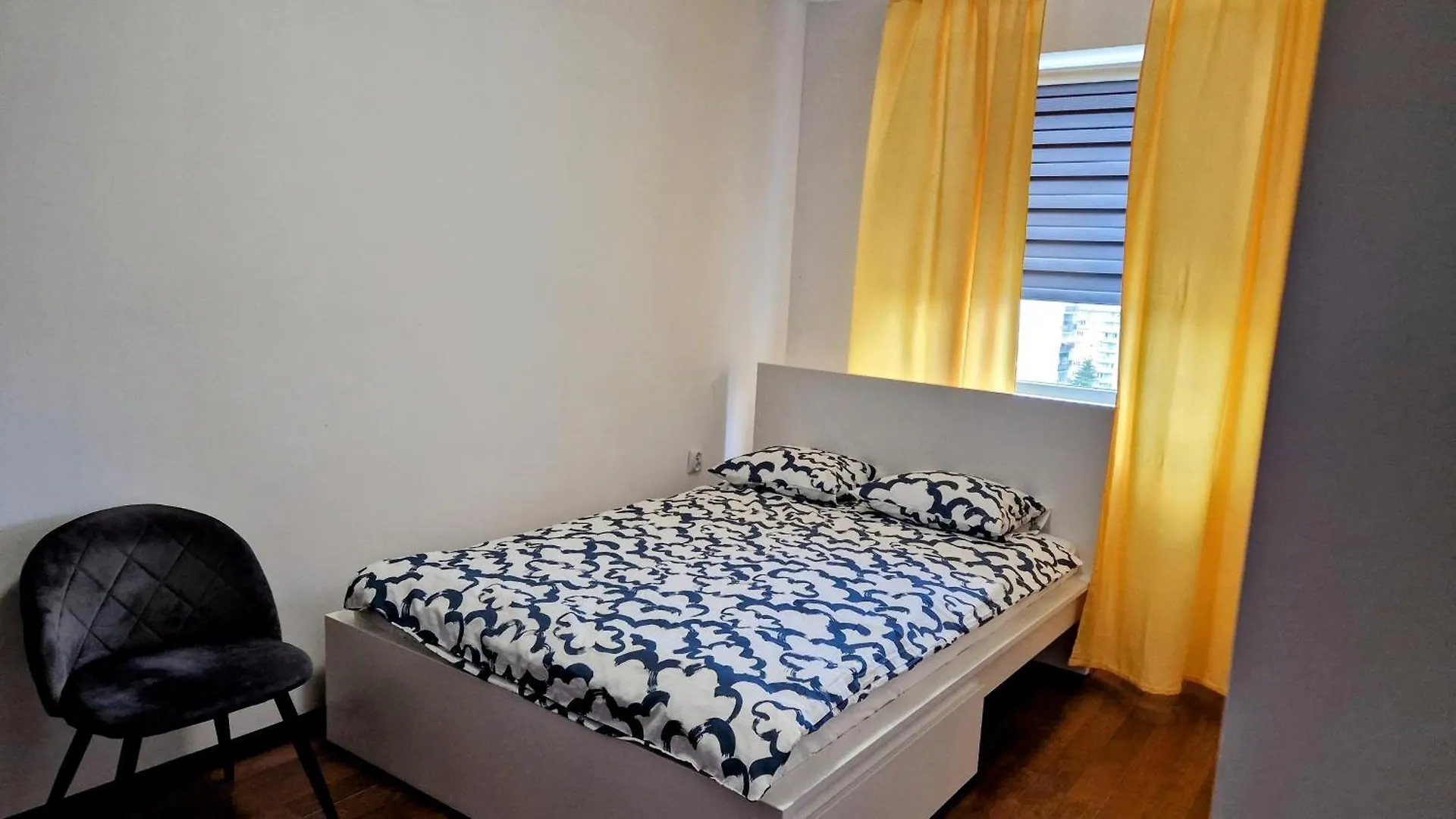 Meander Natolin Pokoje Blisko Metra Warszawa