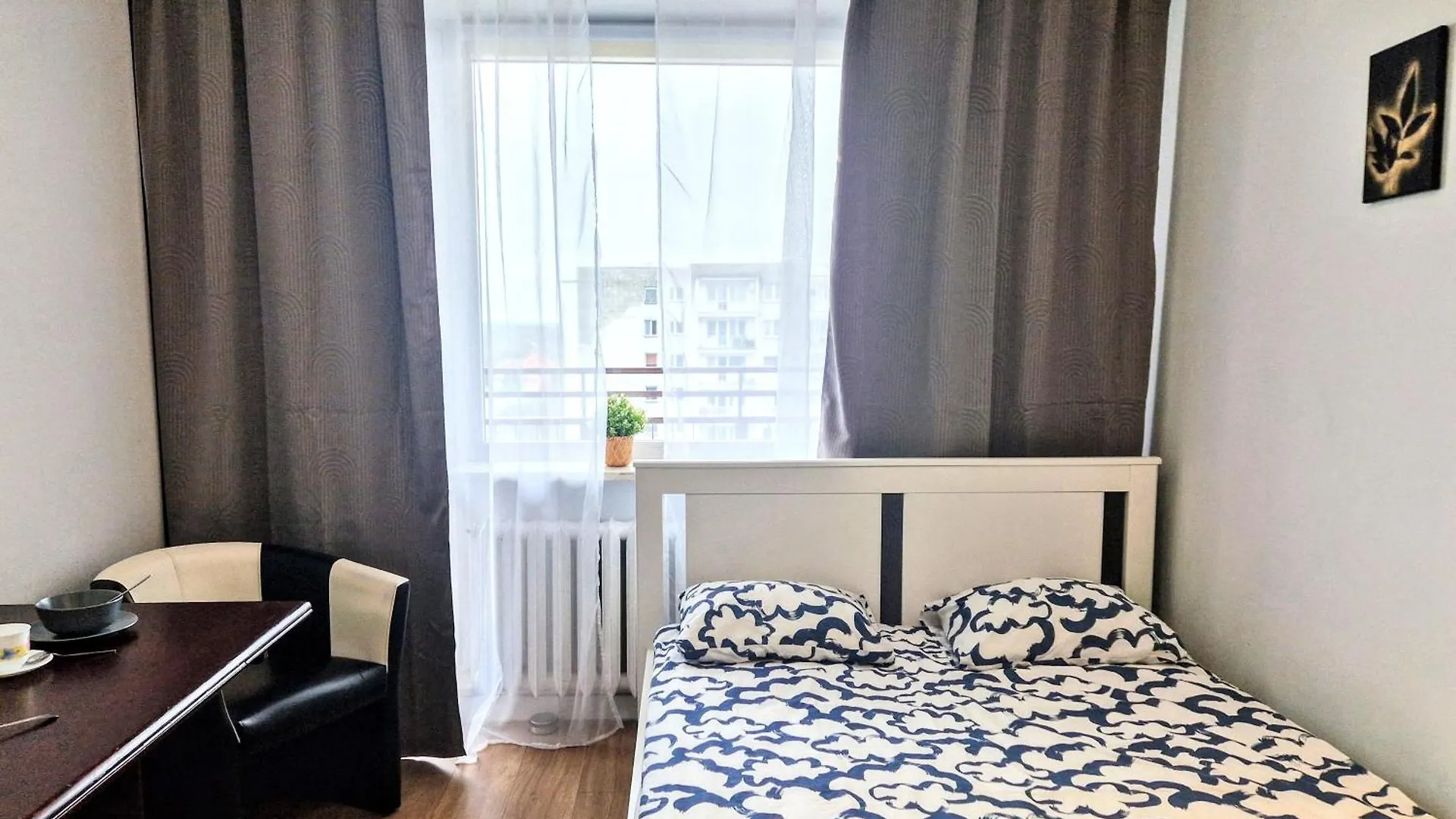 Meander Natolin Pokoje Blisko Metra Varsovia Hostal