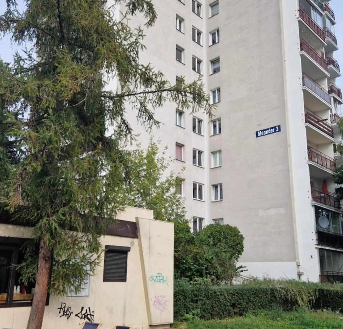 Meander Natolin Pokoje Blisko Metra Warszawa Polska